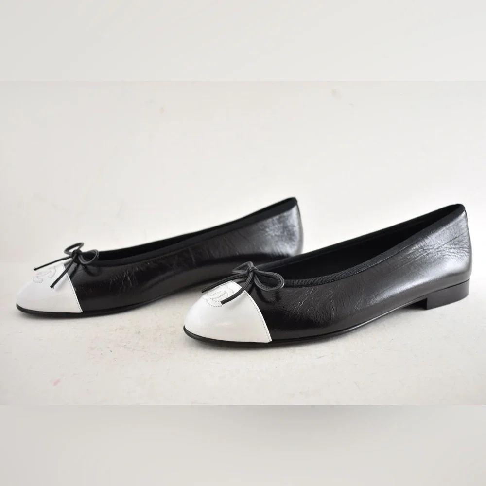 Chanel 26S Black White Crumpled Shiny Lambskin CC Bow Ballet Ballerina Flat 39 - Picture 14 of 16